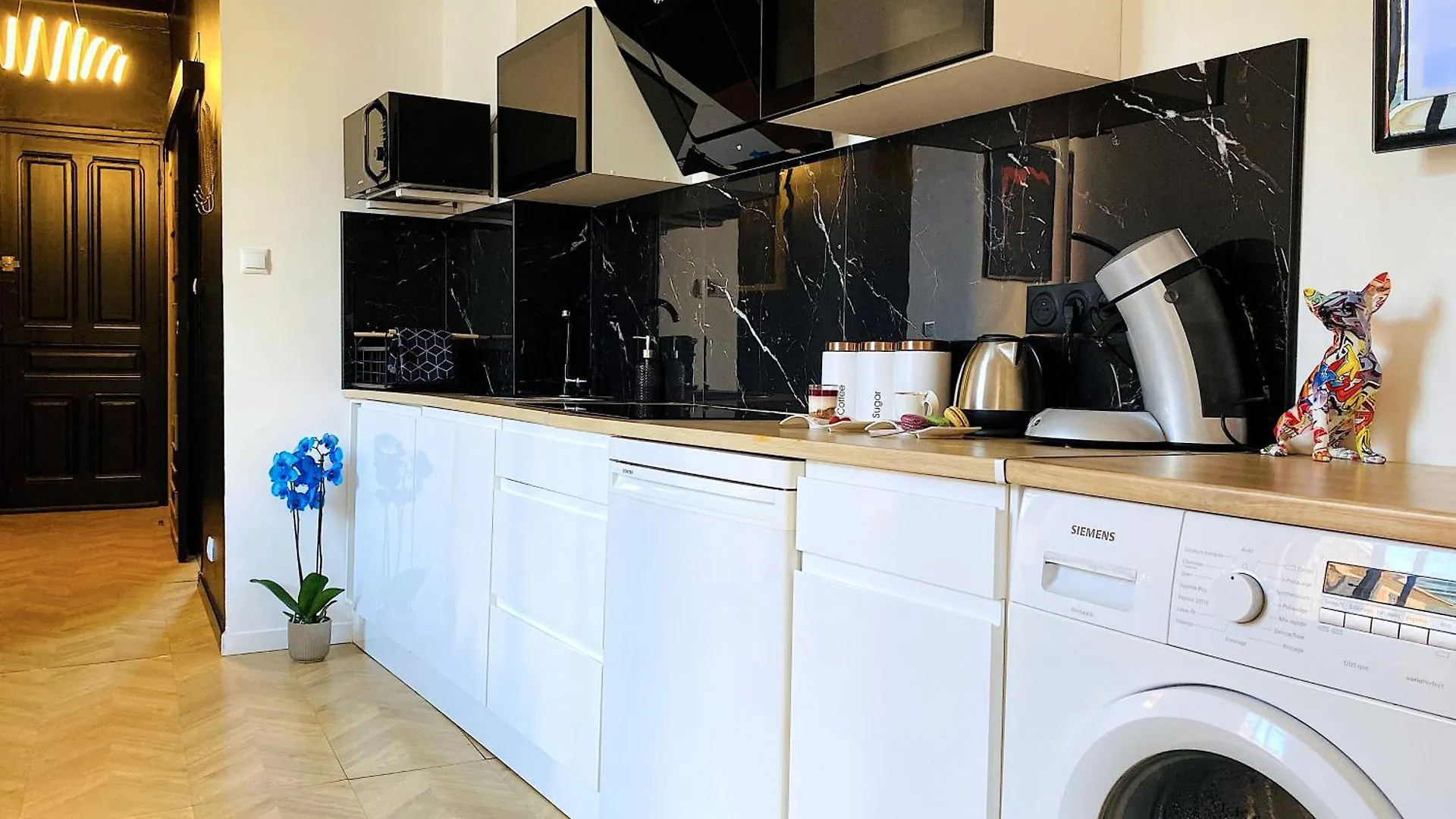 Sea - 2 Bedroom - Kitchen - Wifi - Tramway - Air Conditioner contacts